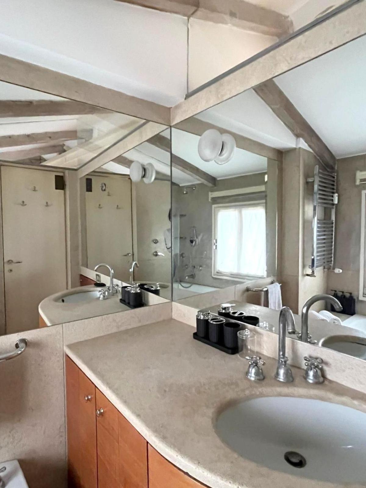 Accomodo Mil68 Loft Centro Storico Milano Exteriör bild